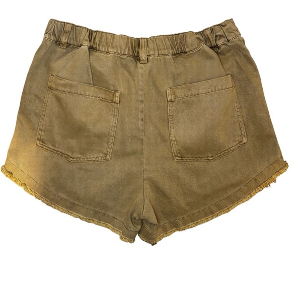 YFB Young Fabulous & Broke High-Waisted Shorts in Camel - Size L - Picture 2 of 10